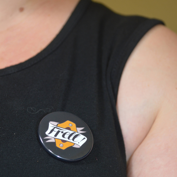 Frell Farscape Scifi Geeky Badge Pinback Button