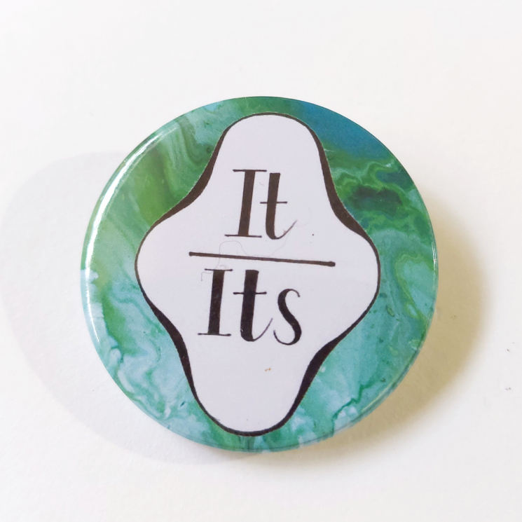 It-Its Pronoun Badge Hand Letter Watermarble Background