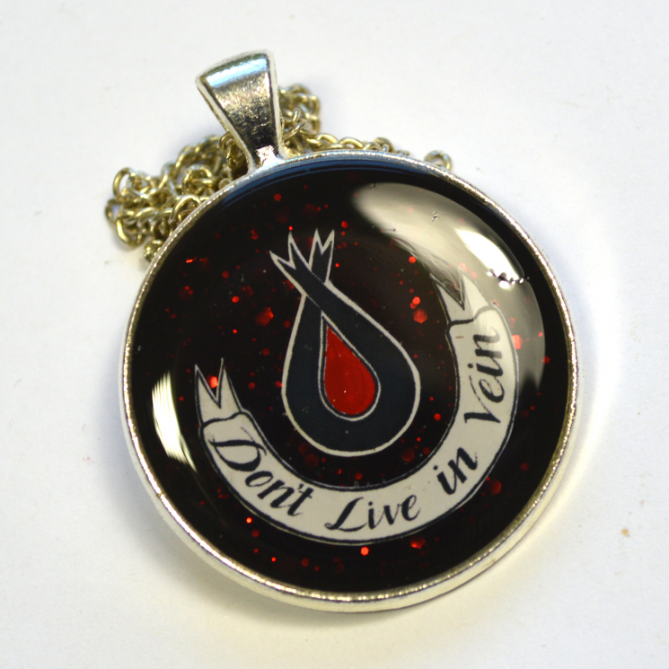 Discworld Terry Pratchett Überwald League of Temperance Pendant