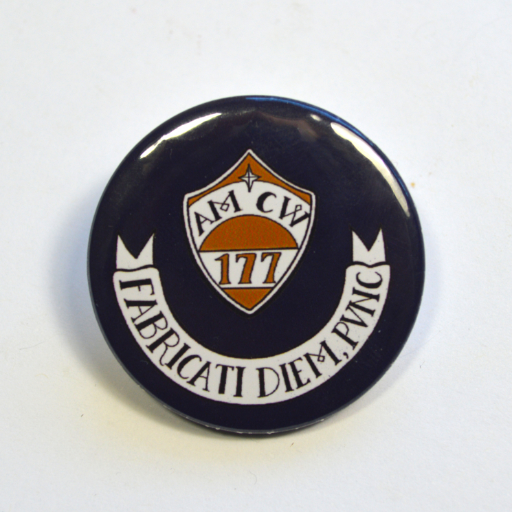 Discworld Captain Vimes "Fabricati Diem, Pvnc" Badge